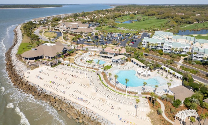 Seabrook Island Condo | Two Bedroom Courtside Villa - amenity cards included