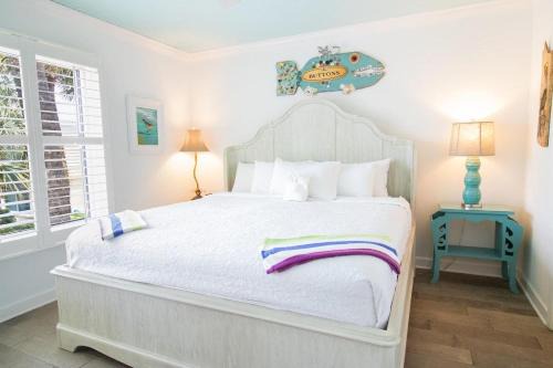 Litchfield by the Sea Villa | Two Bedroom Two Queen and One King, Sleeps 6