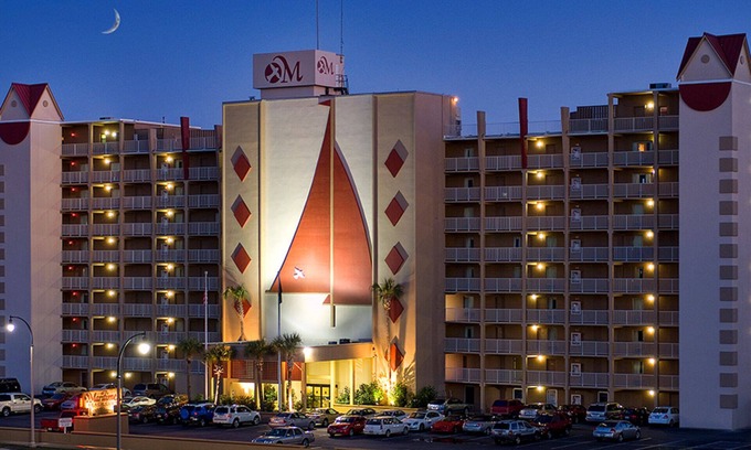 Ocean Drive Resort | Two Bedroom, Ocean Front, Luxury Condo, North Myrtle Beach, SC 3935803