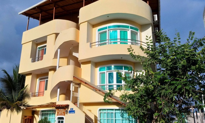 Puerto Ayora Apartment | TWO Bedrooms Apartment ON THE Ground Floor IN Ariana`s Galapagos Hostal