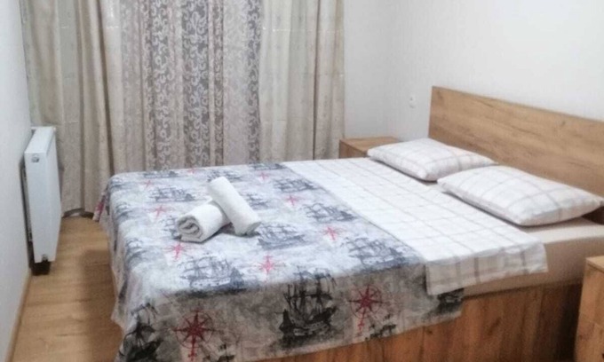Tbilisi Apartment | Two bedrooms apartment in Marjanishvili st. 16