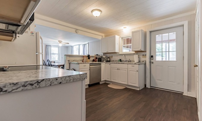 Bennington House | Two Brooks Lodge