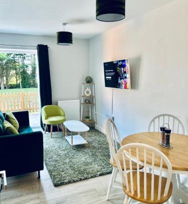 Dover Apartment | Two Dover Ferry Apartments - sleep 8 with private terrace and castle views