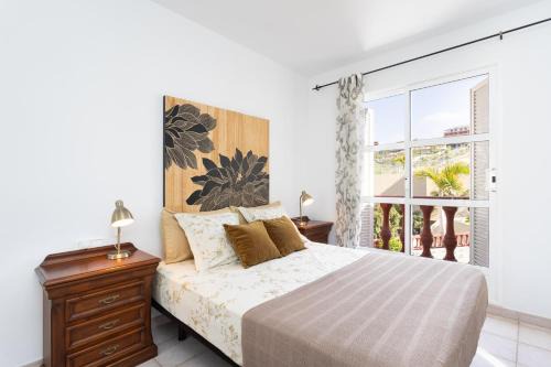 Costa Adeje Apartment | Two modern and bright apartments near el Duque beach