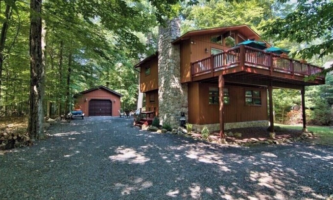 Pocono Pines House | Two Pines Camp - Raised Chalet in Lake Naomi