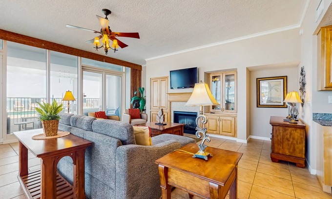 Gulf Shores Condo | Two-Story Beachfront Condo w/Balcony, A/C, Free WiFi, Shared Pool, Hot Tub, W/D