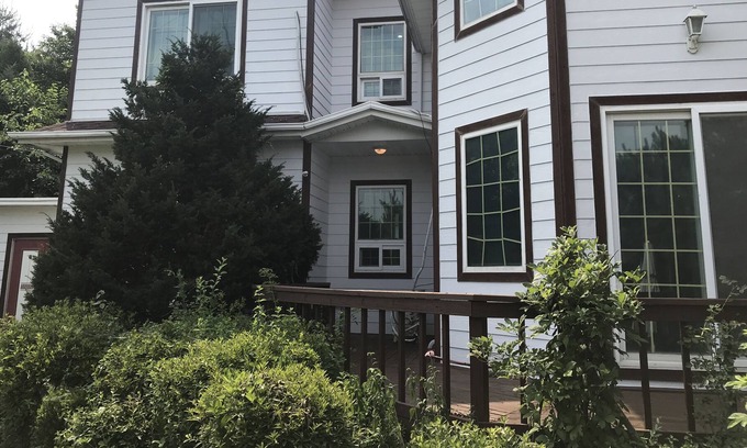Yongin House | Two story house in quiet location