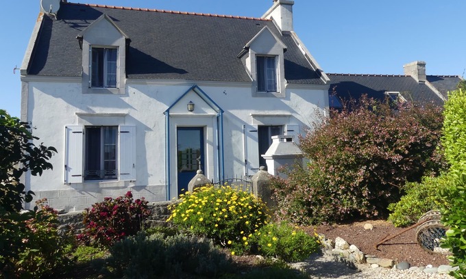 Plogoff House | TY Anna- bord de Mer's Cottage