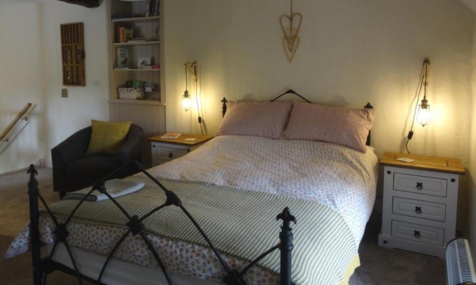 Machynlleth Apartment | Ty Capel