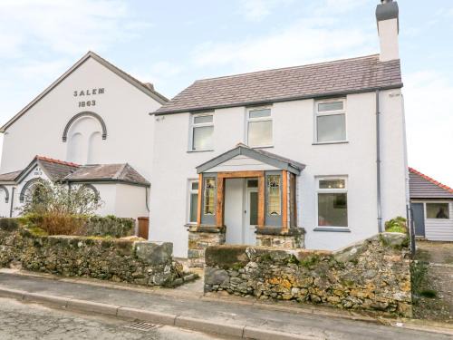 Rhyd-y-clafdy House | Ty Capel