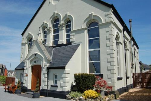 Tywyn House | Ty Capel in Tywyn