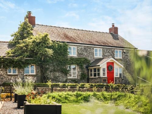 Aberaeron House | Ty Fferm Bargoed