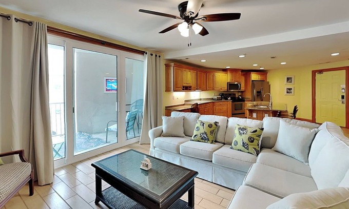 Tybee Island Condo | Tybee Beach Club 137 | Condo Overlooking Beach!