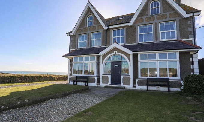 Llanengan House | Tyn Don