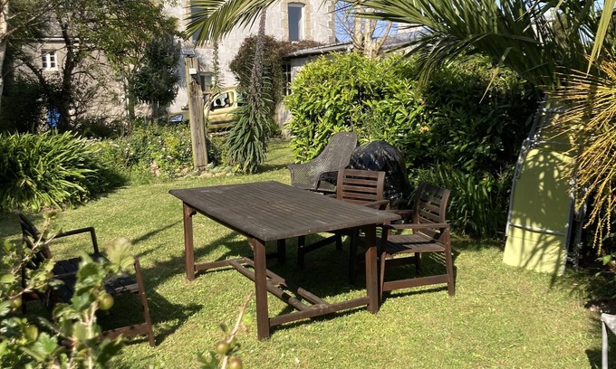 Santec House | Typical, quiet house less than 200 m from the beach, sea view from top floor.