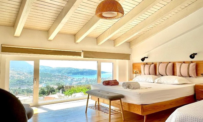 Himare House | Tzavelitiko Home