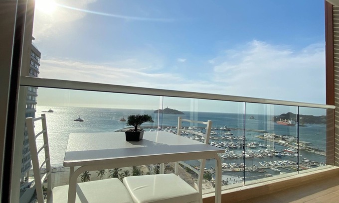 Historic Center Apartment | U-GO Edificio Eira frente al mar