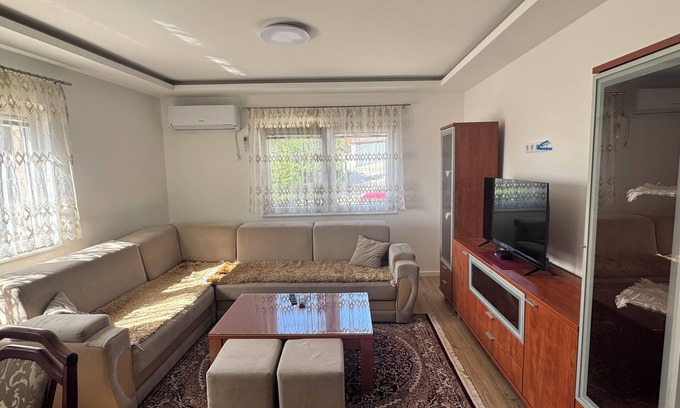 Novo Sarajevo Condo | U mirnom dijeli Sarajeva nalazi se apartman idealan za odmor