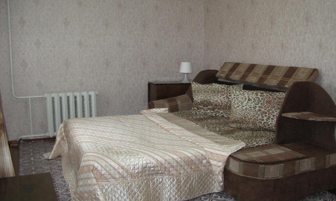 Frunzensky District Apartment | U-Nadezhdy