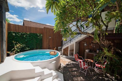 Prawirotaman Villa | Ubu Villa Ndalem Etnik at Yogyakarta City Center