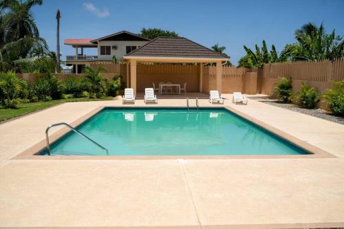 Mammee Bay Villa | Ubuntu De La Villa- Palm View Estate