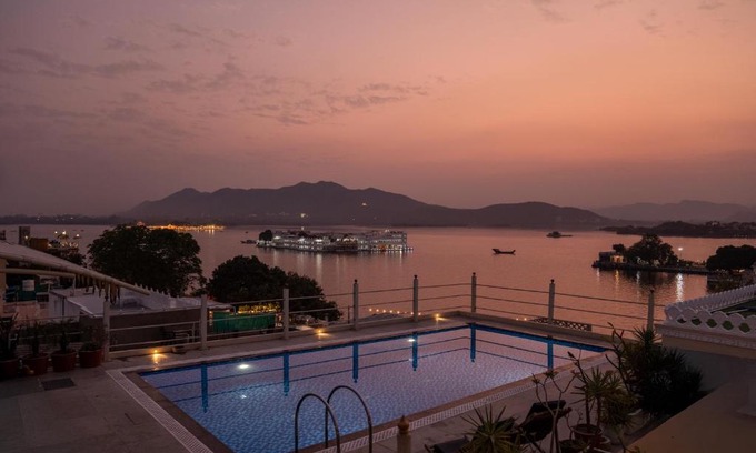 Udaipur City Centre Hotel | Udaigarh - Udaipur