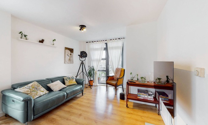 Shadwell Apartment | UK.LO.WAT - Modernistic 2-bedroom flat in Shadwell