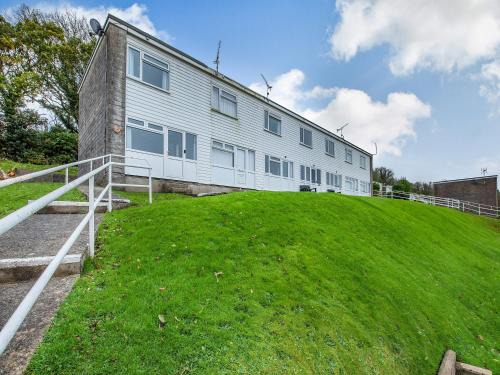 Pembroke House | Uk41505 - Seaview