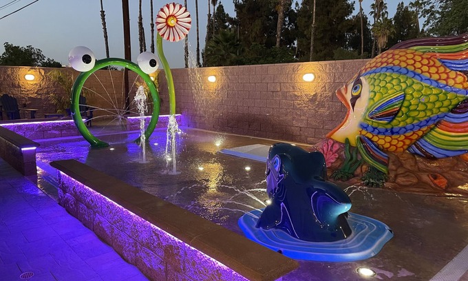 Southwest Anaheim House | ULTIMATE PRIVATE WATER PARK & POOL Next Disneyland
