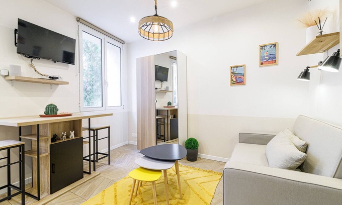 Jean-Medecin Apartment | Ultra Central 1 Bdr - AC
