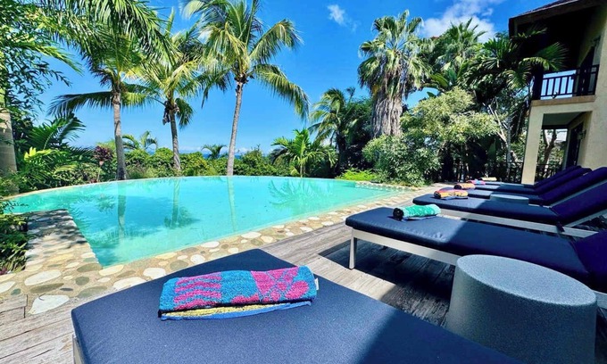 Montego Bay Villa | Ultra