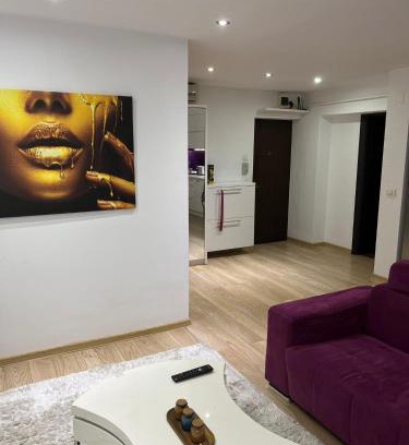 Ramnicu Valcea Apartment | Ultracentral cu terasa Etaj unu