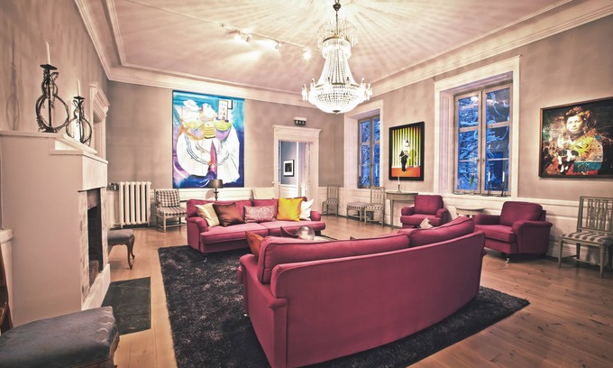 Strangnas House | Ulvhälls Herrgård