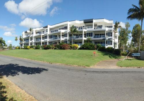 Wongaling Beach Apartment | Ulysses 10