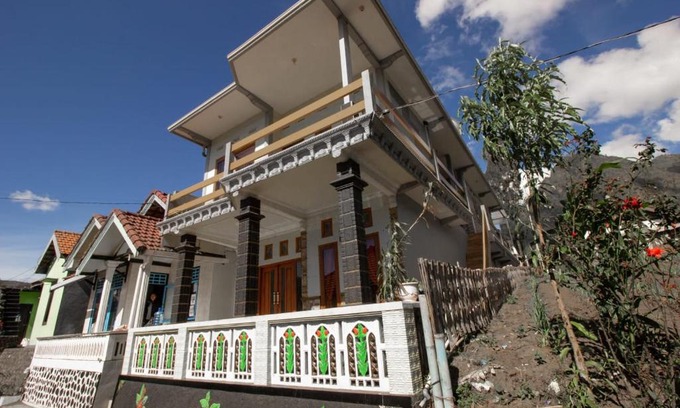 Ngadisari House | Umah Sare