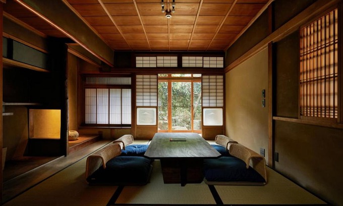Shimogyo House | Umeyu no yado by YADORU KYOTO HANARE