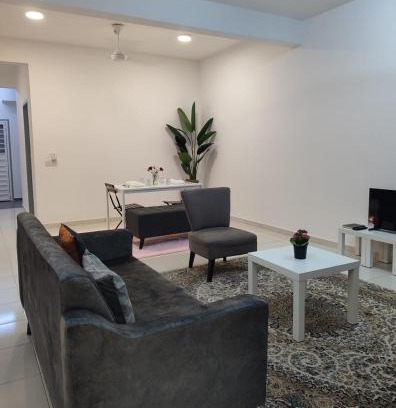 Ijok House | Umi Homestay, Laman Haris
