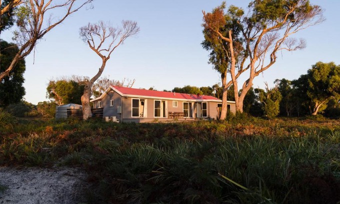 Bridport House | Umtali Beach House