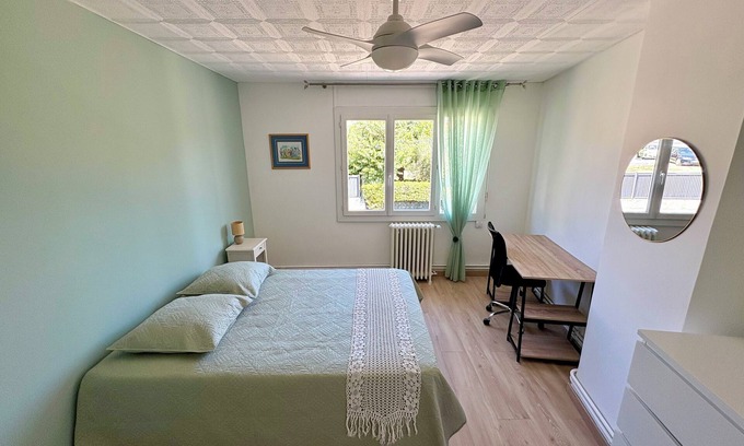 14th Arrondissement House | "Un air de Marseille", villa top, terrace and garden