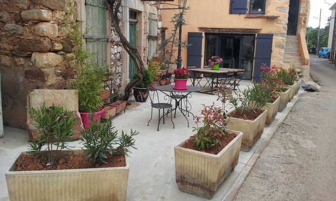 Saint-Chinian Apartment | UN Appartement Dans LES Vignes