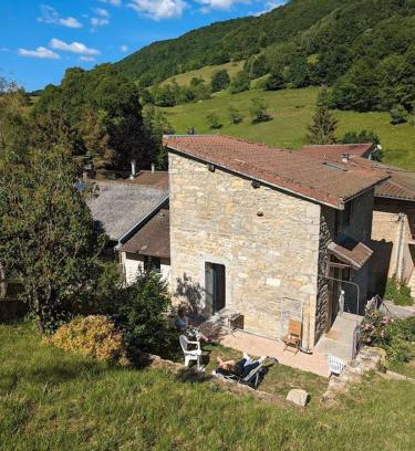 L'Abergement-de-Varey House | UN PETIT COIN DE CAMPAGNE