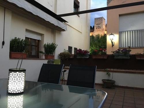 San Pedro Apartment | UN VERGEL AL PIE DE LA ALHAMBRA. Enjoy it now!