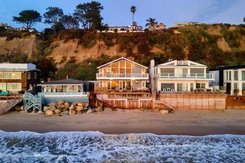 Capistrano Beach House | Unbeatable Beachfront Bliss w Ocean Views Luxe Interiors Patio Beach Road