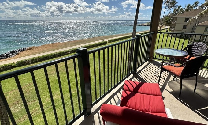 Kapaa Condo | Unbeatable Ocean Front Condo | Pono Kai Resort | PK-C302