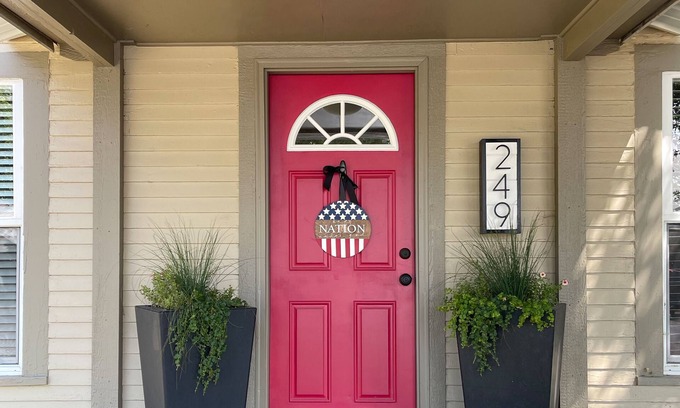 Pilot Rock House | Under the Bluff Bungalow
