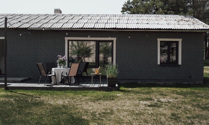 Engure House | Under The Pine