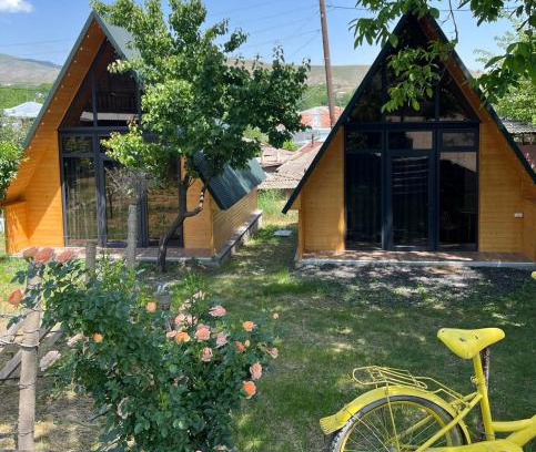 Yeghegnadzor Bed & Breakfast | Under the Walnut Tree B&B