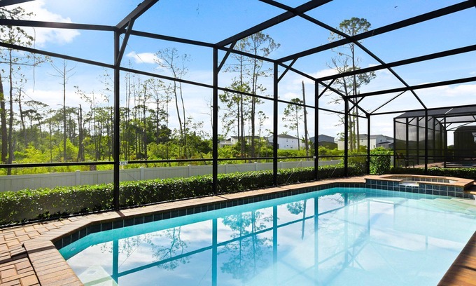 Four Corners House | Unforgettable Themed 9BR House! Game Room, Pool&+