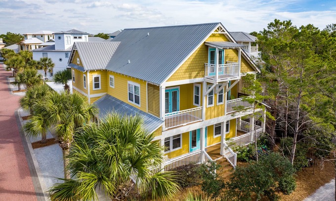 Seacrest Beach House | Unforgettable Getaway 5-Min to Beach w/Cozy Wraparound Porches & Private Pool