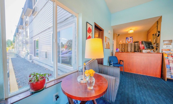 Powellhurst-Gilbert Hotel | Unicorn Inn by OYO Portland